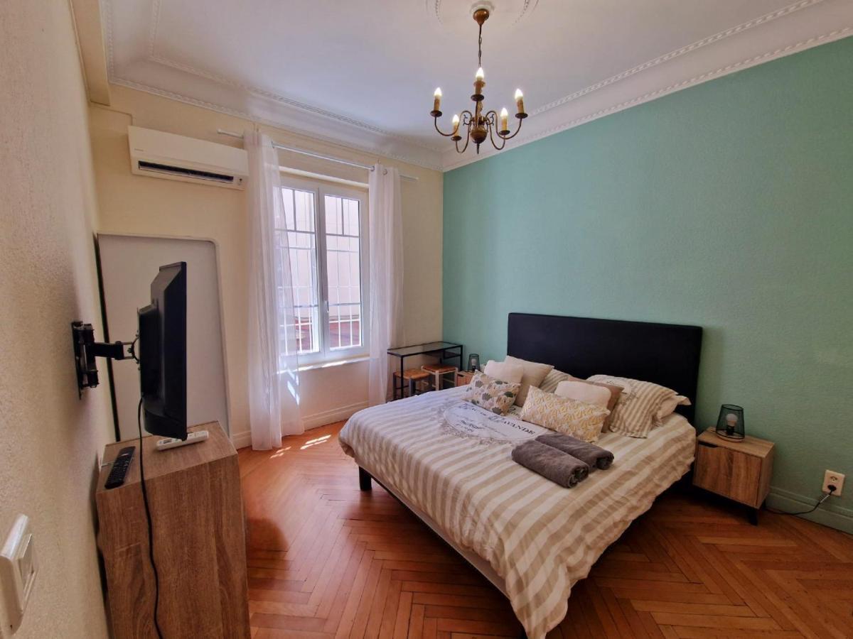 Rivoli Seaside Apartment Nice Bagian luar foto